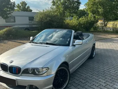 Gebraucht BMW 320 Cabriolet 170 PS (125 kW) 2004 Silber Cabrio