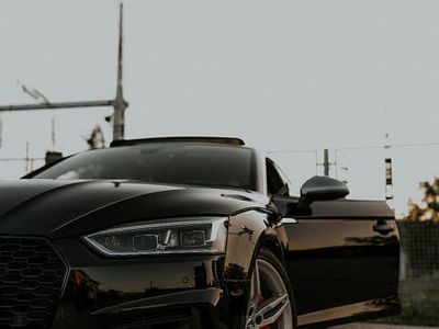 Schwarz Gebraucht 2017 Audi A5 Sportback Ambiente Kleinwagen | 22.997 €