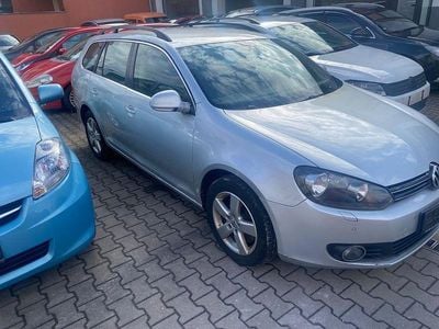 Gebraucht VW Golf VI Comfortline 140 PS (102 kW) 2011 Silber Kleinwagen