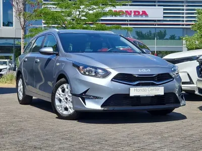 Gebraucht Kia Ceed Sportswagon Vision 120 PS (88 kW) 2024 Silber Kombi