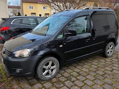 Schwarz Gebraucht 2011 VW Caddy Van / Kleinbus | 6.550 €