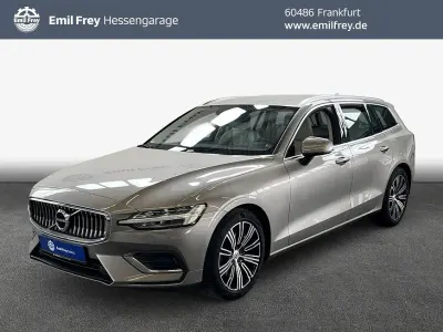 Gebraucht Volvo V60 Inscription 250 PS (183 kW) 2019 Grau Kombi