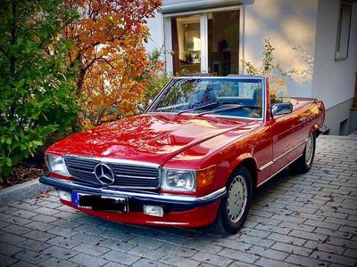 Gebraucht Mercedes SL500 231 PS (169 kW) 1985 Rot Cabrio
