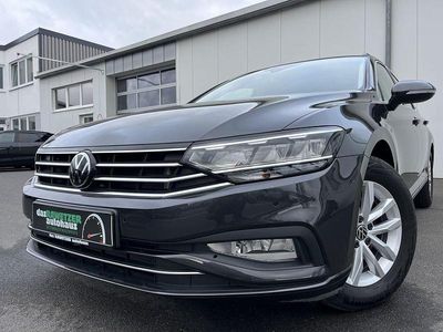 Gebraucht VW Passat Business 150 PS (110 kW) 2023 Mangangrau Kombi