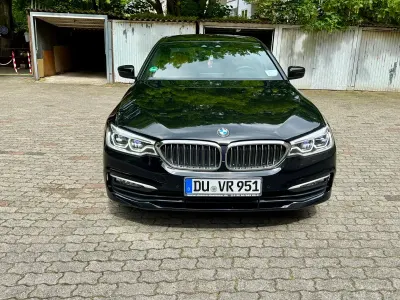 Używany BMW 520 Luxury Line 190 KM (139 kW) 2017 Czarny Sedan/Limuzyna