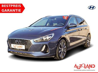 Blau Gebraucht 2017 Hyundai i30 Premium Kombi | 18.990 € (Teuer)