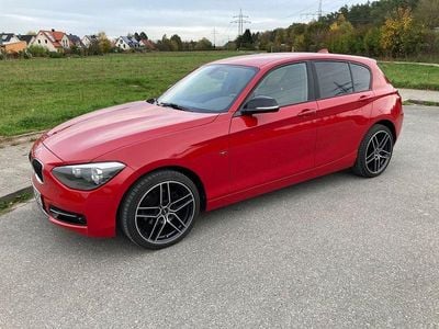 Gebraucht BMW 118 Sport Line 170 PS (125 kW) 2011 Rot Kleinwagen