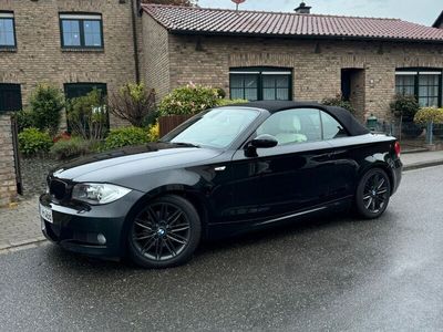 gebraucht BMW 120 Cabriolet i mit M Paket - Erstklassiger Zustand