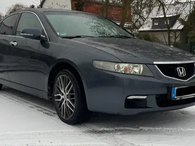 Occasion Honda Accord 140 ch (102 kW) 2005 Gris Berline