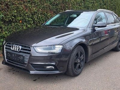 Używany Audi A4 Ambition 150 KM (110 kW) 2013 Szary Kombi