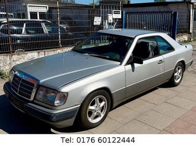Usata Mercedes 230 132 CV (97 kW) 1988 Argento Coupé