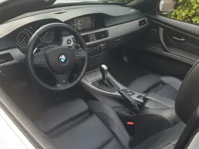 Gebraucht BMW 325 Cabriolet Performance 218 PS (160 kW) 2012 Weiß Cabrio