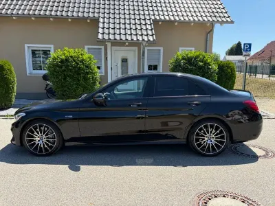 Gebraucht Mercedes C43 AMG AMG 367 PS (269 kW) 2018 Schwarz Limousine