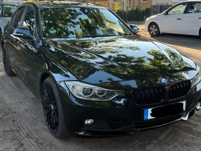 Second-hand BMW 320 184 CP (135 kW) 2012 Negru Berlinǎ