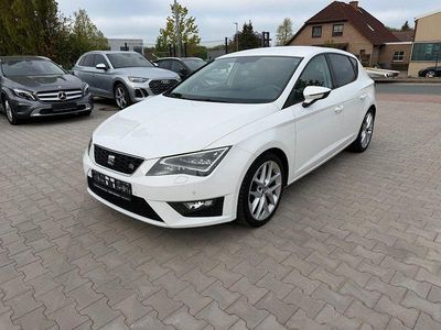 Second-hand Seat Leon FR 122 CP (89 kW) 2014 Alb Berlinǎ