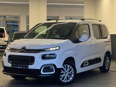 Weiß Gebraucht 2019 Citroën Berlingo Shine Van / Kleinbus | 11.990 € (Fairer Preis)