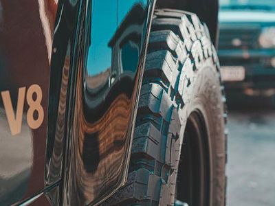 Gebraucht Land Rover Defender 209 PS (153 kW) 1989 Grün SUV