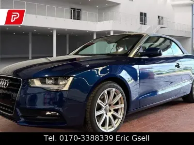 Gebraucht Audi A5 Cabriolet Sport 170 PS (125 kW) 2012 Blau Cabrio