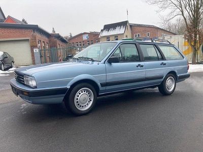 Second-hand VW Passat 87 CP (63 kW) 1987 Albastru Break