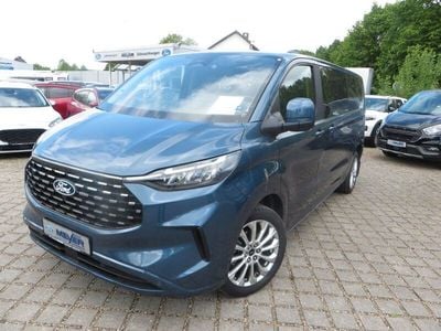 Chromablau metallic Gebraucht 2024 Ford Tourneo Custom Titanium Van | 57.990 € (Fairer Preis)
