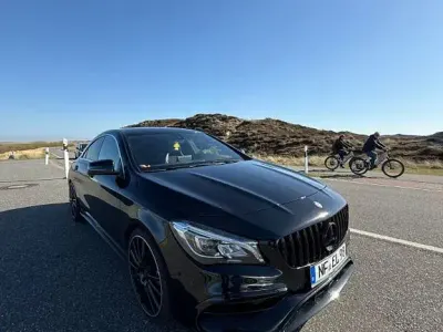 Gebraucht Mercedes CLA45 AMG AMG 381 PS (280 kW) 2016 Schwarz Limousine