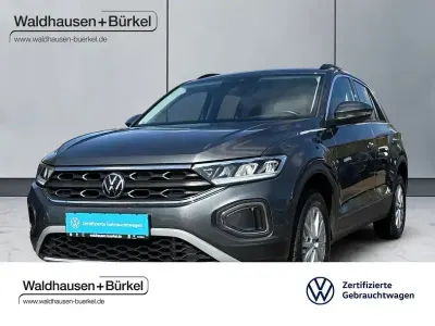 Gebraucht VW T-Roc Life 150 PS (110 kW) 2023 Indiumgrau SUV