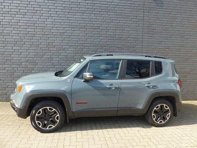 Gebraucht Jeep Renegade Trailhawk 170 PS (125 kW) 2015 Grau SUV