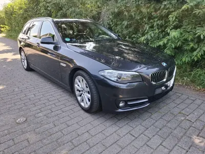 Gebraucht BMW 520 190 PS (139 kW) 2015 Grau Kombi