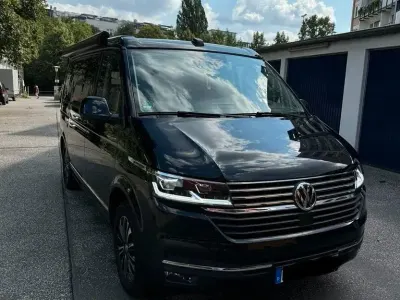 Gebraucht VW California California 150 PS (110 kW) 2021 Schwarz Van