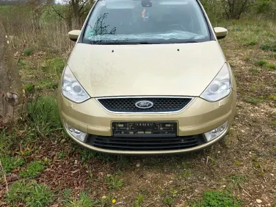 Brugt Ford Galaxy 140 HK (102 kW) 2006 Guld MPV