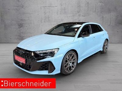 Neu Audi RS3 Sport 400 PS (294 kW) 2026 Grau Limousine
