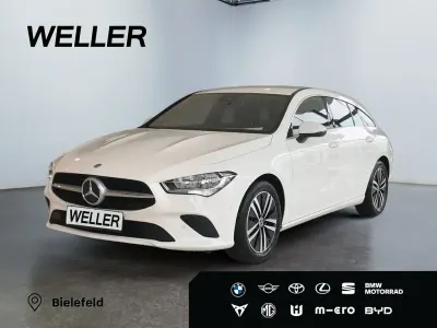 Gebraucht Mercedes CLA200 Shooting Brake 163 PS (119 kW) 2022 Weiss Kombi