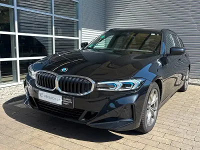 Gebraucht BMW 320 Efficient Dynamics 190 PS (139 kW) 2023 Saphirschwarz metallic Kombi