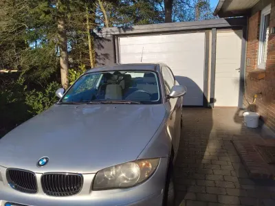 Gebraucht BMW 116 116 PS (85 kW) 2010 Silber Kleinwagen