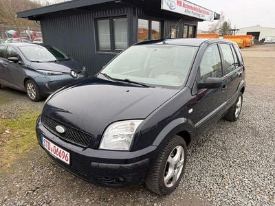 Blau Gebraucht 2005 Ford Fusion Ambiente Limousine | 1.499 € (Teuer)