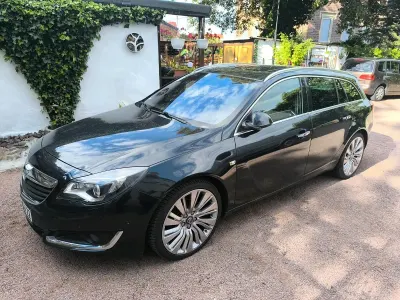 Gebraucht Opel Insignia 163 PS (119 kW) 2014 Schwarz Kombi