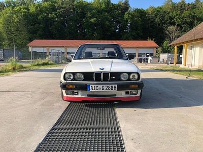 Second-hand BMW 316 136 CP (100 kW) 1990 Alb Berlinǎ