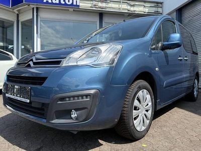 Blau Gebraucht 2015 Citroën Berlingo SELECTION Van / Kleinbus | 8.499 € (Fairer Preis)