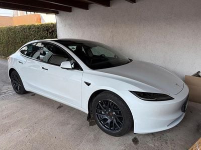 Gebraucht Tesla Model 3 RWD 208 kW (283 PS) 2023 Weiß Limousine