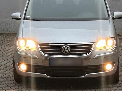 Gebraucht VW Touran Highline 160 PS (117 kW) 2007 Silber Van / Kleinbus