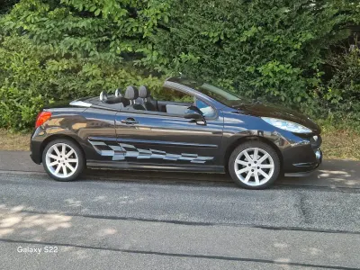 Gebraucht Peugeot 207 CC 120 PS (88 kW) 2009 Schwarz Cabrio