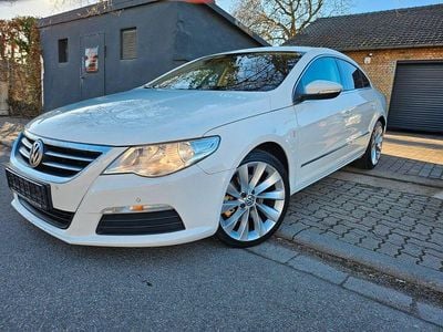 Gebraucht VW Passat Individual 170 PS (125 kW) 2011 Weiß Limousine