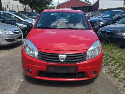 Gebraucht Dacia Sandero Lauréate 75 PS (55 kW) 2009 Rot Limousine