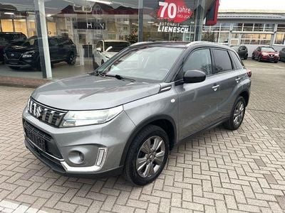 Grau Gebraucht 2020 Suzuki Vitara Comfort SUV | 16.995 € (Etwas zu teuer)