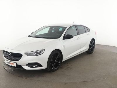 Weiß Gebraucht 2019 Opel Insignia Exklusiv Limousine | 18.490 € (Teuer)