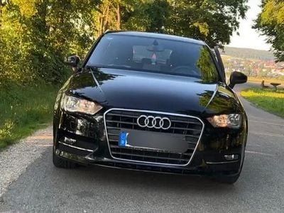 Gebraucht Audi A3 Attraction 105 PS (77 kW) 2014 Schwarz Kombi