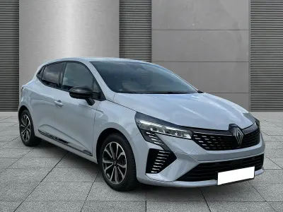 Gebraucht Renault Clio Techno 90 PS (66 kW) 2025 Grau (rafalegrau) Kleinwagen
