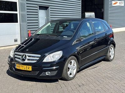 Gebraucht Mercedes B180 109 PS (80 kW) 2008 Schwarz Van / Kleinbus