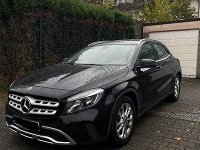 Mercedes GLA200