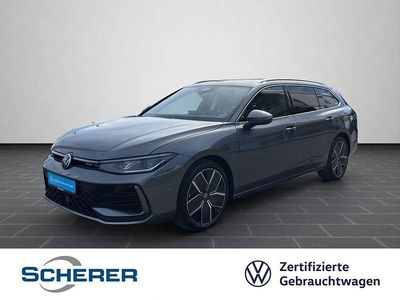 Usata VW Passat R-line 193 CV (141 kW) 2026 Grigio Station wagon